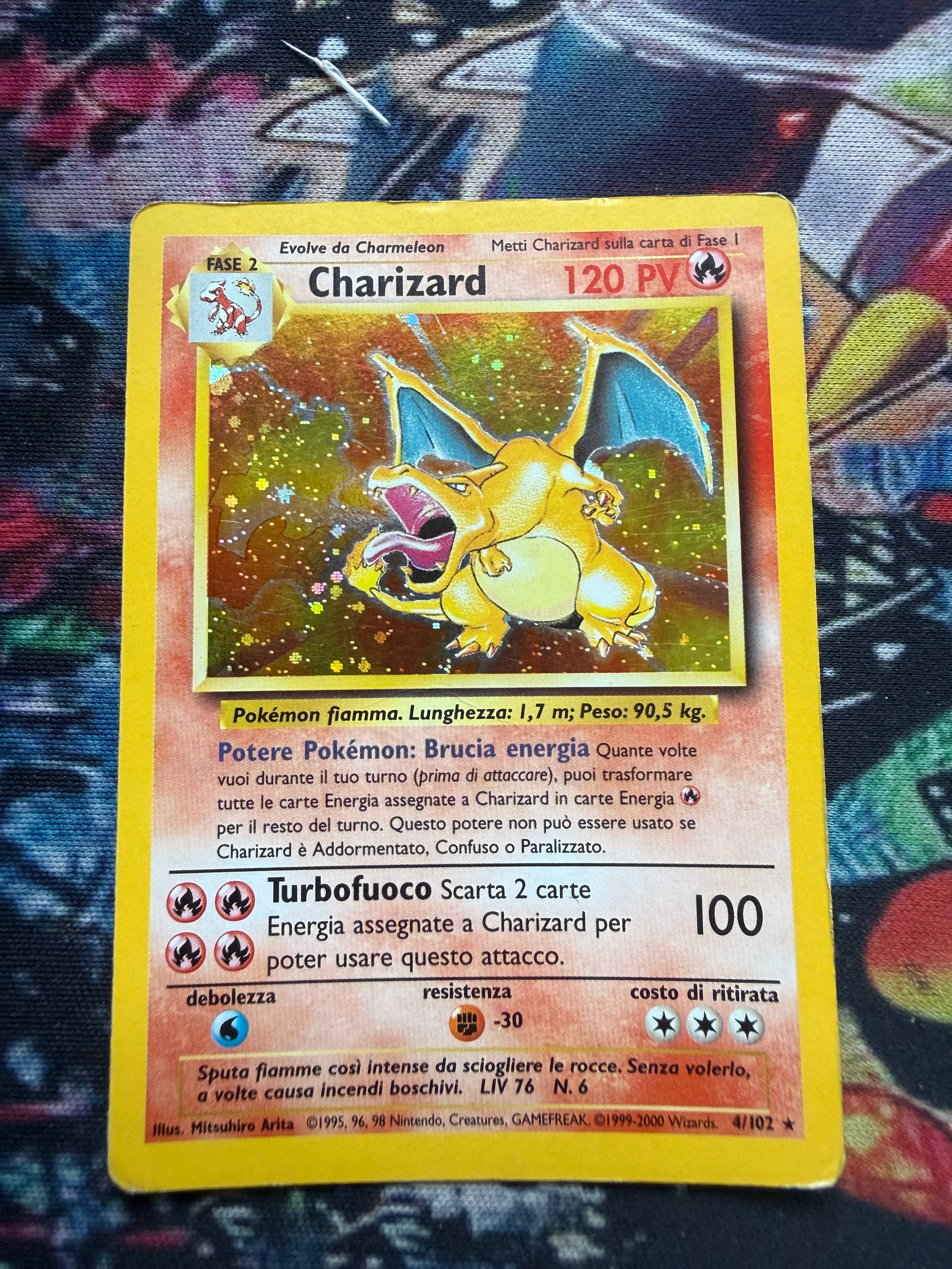 Charizard set base holo italiano