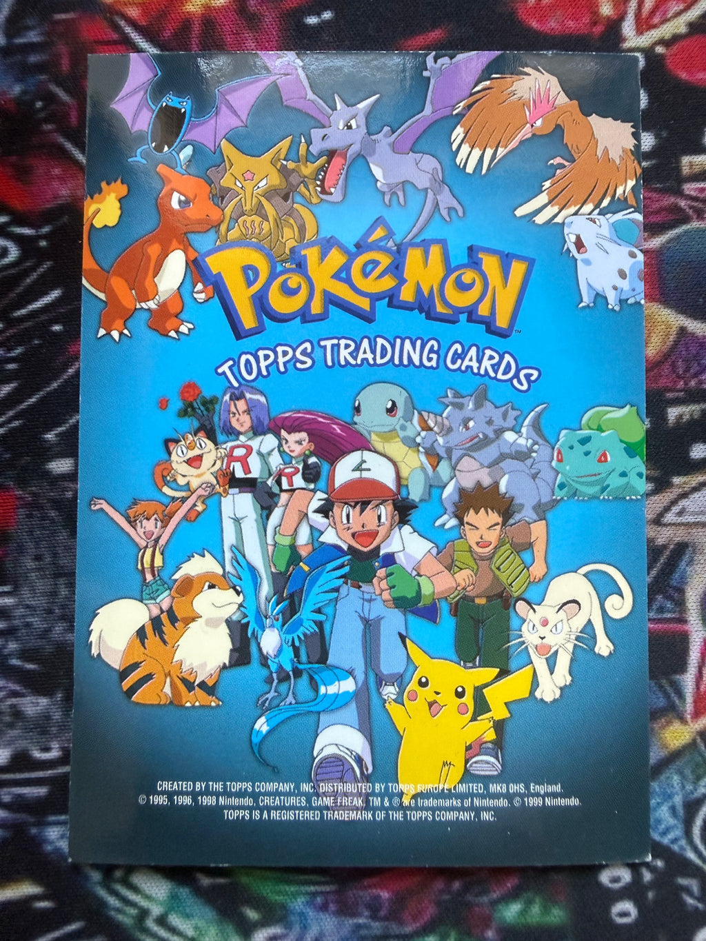TOPS PIKACHU OVERS SIZE