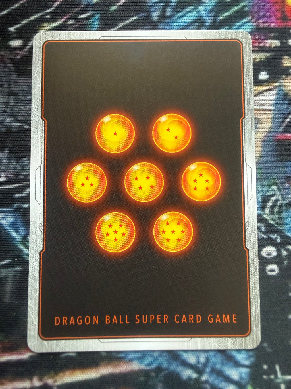 Vegeta e Goku SS4 FB06